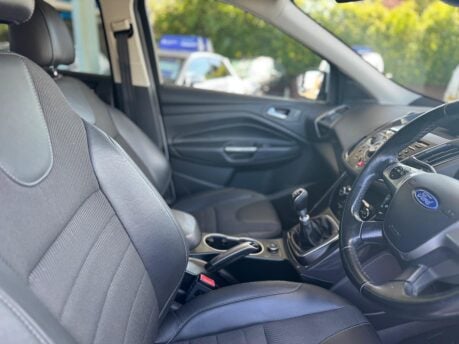 Ford Kuga TITANIUM TDCI 28