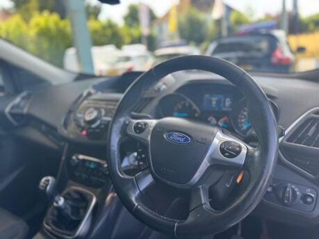 Ford Kuga TITANIUM TDCI 29
