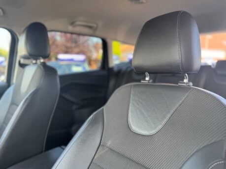 Ford Kuga TITANIUM TDCI 32