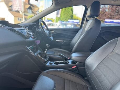 Ford Kuga TITANIUM TDCI 33