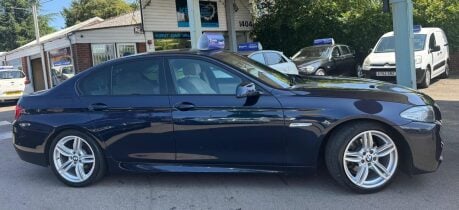 BMW 5 Series 520D M SPORT 8