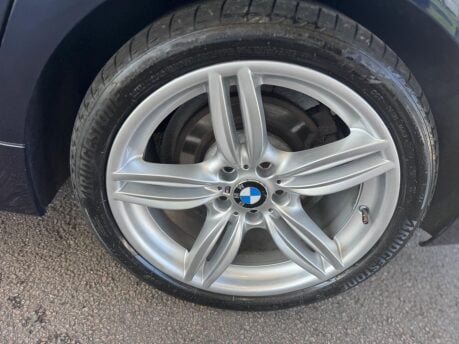BMW 5 Series 520D M SPORT 16