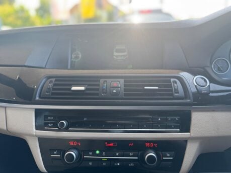 BMW 5 Series 520D M SPORT 24