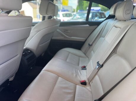 BMW 5 Series 520D M SPORT 30