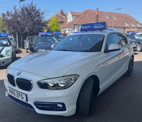 BMW 1 Series 118I SPORT 3