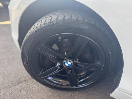 BMW 1 Series 118I SPORT 17