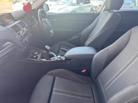 BMW 1 Series 118I SPORT 33