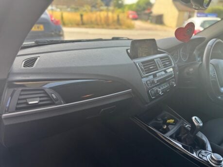 BMW 1 Series 118I SPORT 34