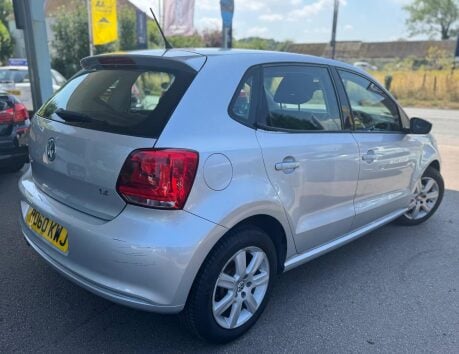 Volkswagen Polo SE 4