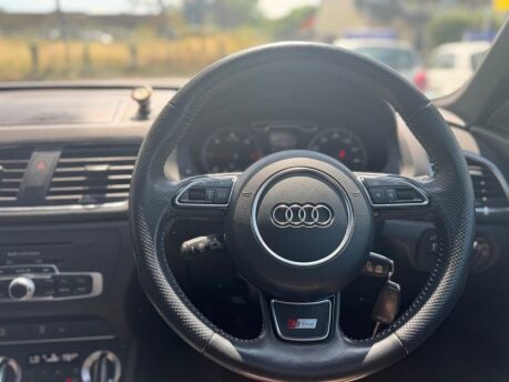 Audi Q3 TDI S LINE 9
