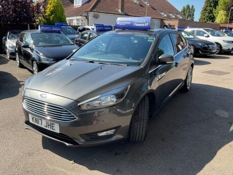 Ford Focus ZETEC EDITION TDCI 3