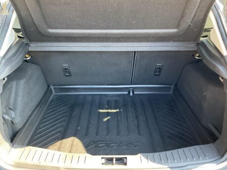 Ford Focus ZETEC EDITION TDCI 34