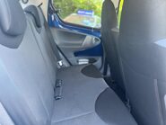 Toyota Aygo BLUE VVT-I 19