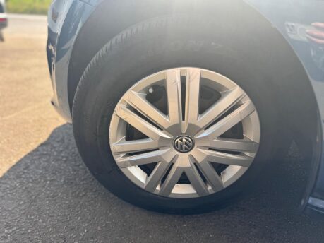 Volkswagen Polo S AC 17