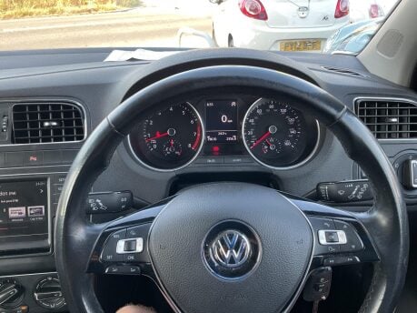 Volkswagen Polo MATCH TSI 12