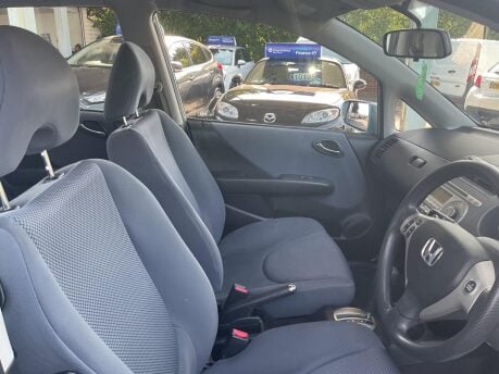 Honda Jazz 1.4 i-DSI SE CVT-7 5dr 18