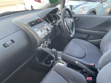 Honda Jazz 1.4 i-DSI SE CVT-7 5dr 15