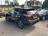 Nissan Qashqai 1.6 dCi Tekna 4WD Euro 6 (s/s) 5dr 10