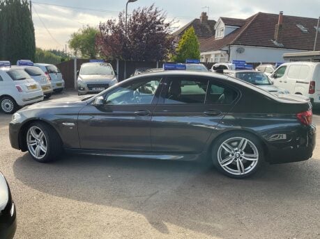 BMW 5 Series 520D M SPORT 5