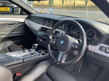 BMW 5 Series 520D M SPORT 7