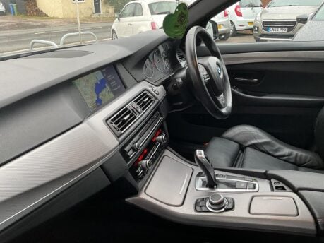 BMW 5 Series 530D M SPORT TOURING 13