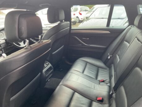 BMW 5 Series 530D M SPORT TOURING 16