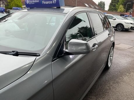 BMW 5 Series 530D M SPORT TOURING 28