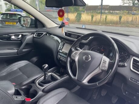 Nissan Qashqai DCI TEKNA 9