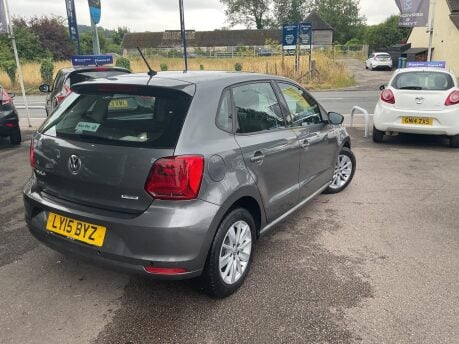 Volkswagen Polo SE 8