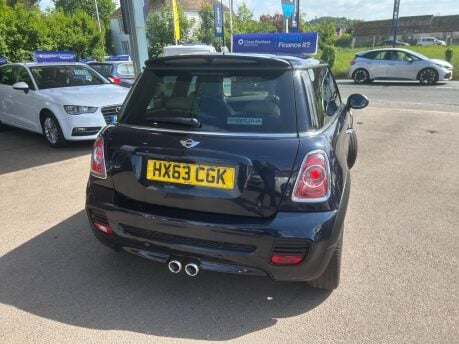 Mini Hatch 2.0 Cooper SD Euro 5 (s/s) 3dr 11