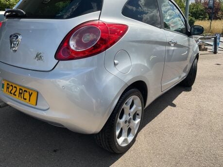 Ford Ka 1.2 Titanium Euro 5 3dr 14