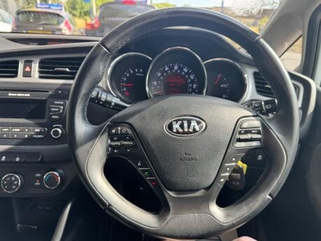 Kia Ceed 2 ECODYNAMICS CRDI 26