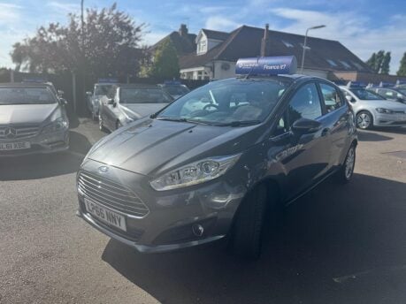 Ford Fiesta ZETEC 3
