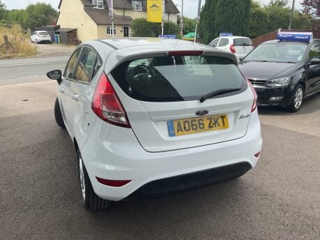 Ford Fiesta ZETEC 4
