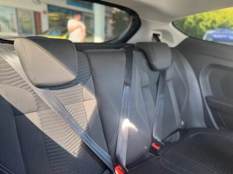 Ford Fiesta ZETEC 6