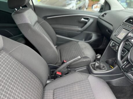 Volkswagen Polo MATCH TSI 28