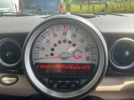 Mini Hatch 1.6 Cooper D Baker Street Euro 5 (s/s) 3dr 14