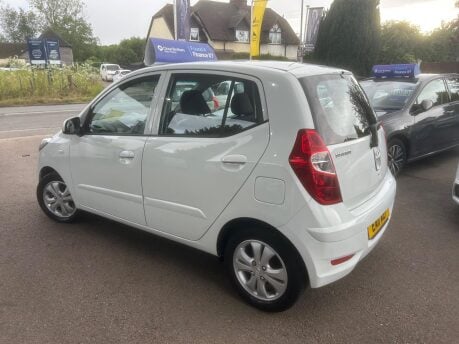 Hyundai i10 ACTIVE 9