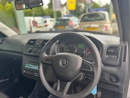 Skoda Fabia SE TSI 27