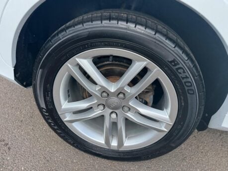 Audi Q3 TDI S LINE 17