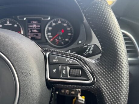 Audi Q3 TDI S LINE 21