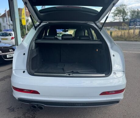 Audi Q3 TDI S LINE 33
