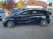 Mercedes-Benz A Class A 180 D AMG LINE 5