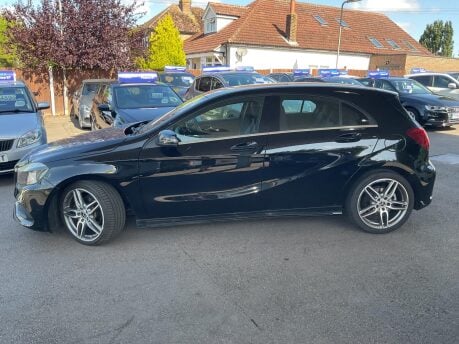 Mercedes-Benz A Class A 180 D AMG LINE 5