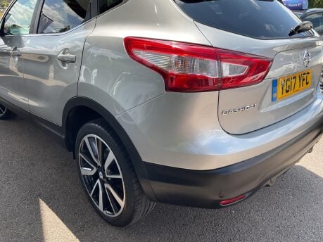 Nissan Qashqai DCI TEKNA 6