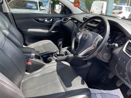 Nissan Qashqai DCI TEKNA 17
