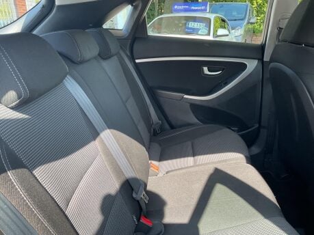 Hyundai i30 ACTIVE 21