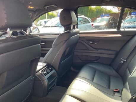BMW 5 Series 520D M SPORT 21