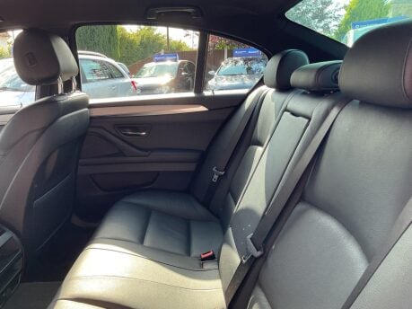 BMW 5 Series 520D M SPORT 22