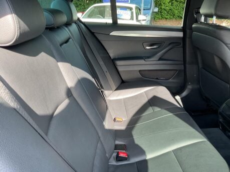 BMW 5 Series 520D M SPORT 24